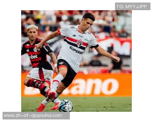 巴甲圣保罗对阵沙佩科恩斯精彩比分回顾与分析